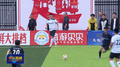 <b>球员们的拼抢也很是积</b>